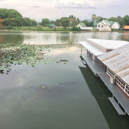 Tamarind Guesthouse Kanchanaburi Dış mekan fotoğraf